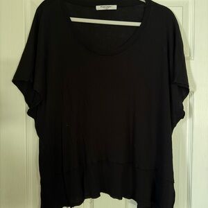 Project Social T Black Ribbed Short Sleeve Tunic